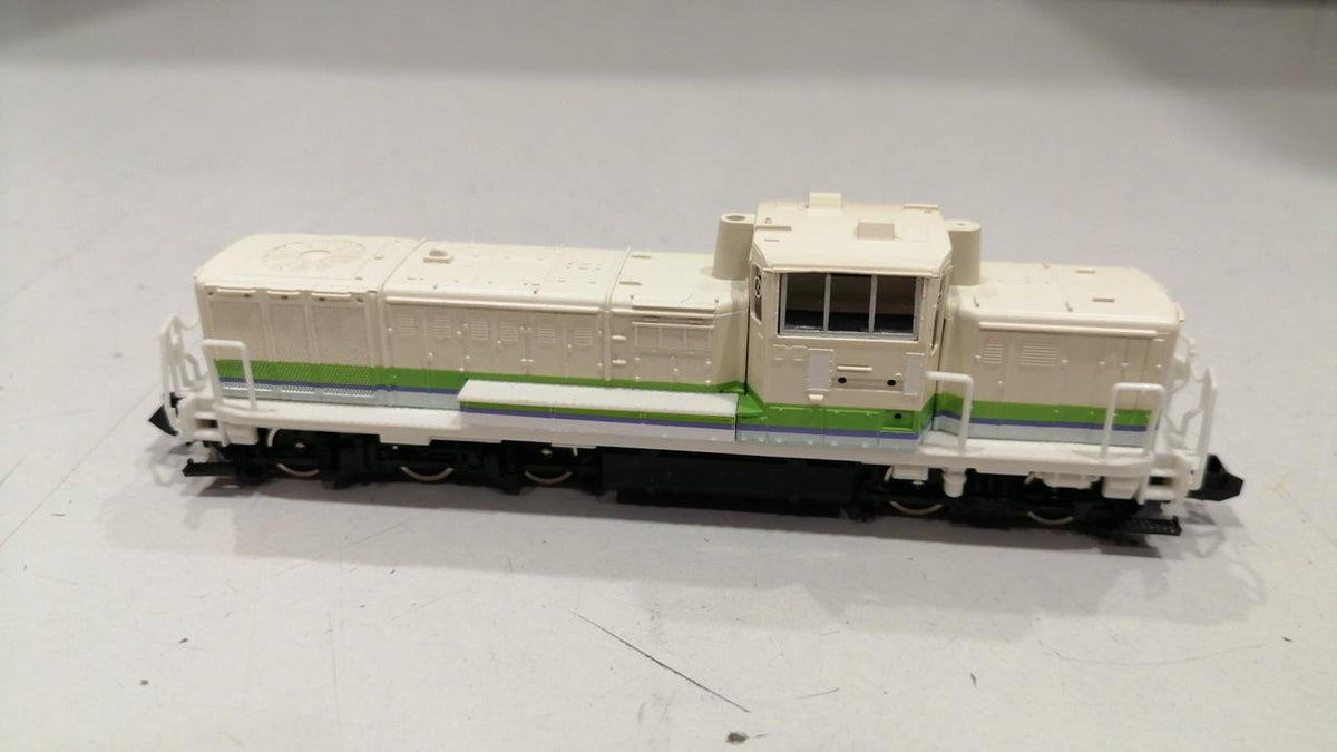 TOMIX Model Railway 1/150 JR DE10 Class Diesel Locomotive (No. 1701)