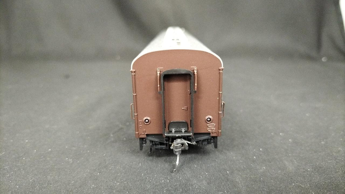 TOMIX HO Gauge Oyu 10 (Non-Air-Conditioned, Brown) 1/80