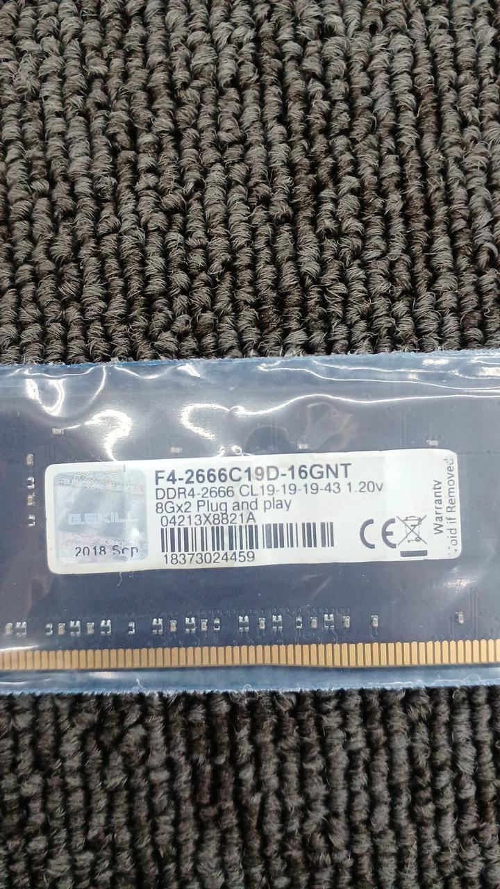 G.SKILL DDR4 Desktop Memory F4-2666C19D-16GNT