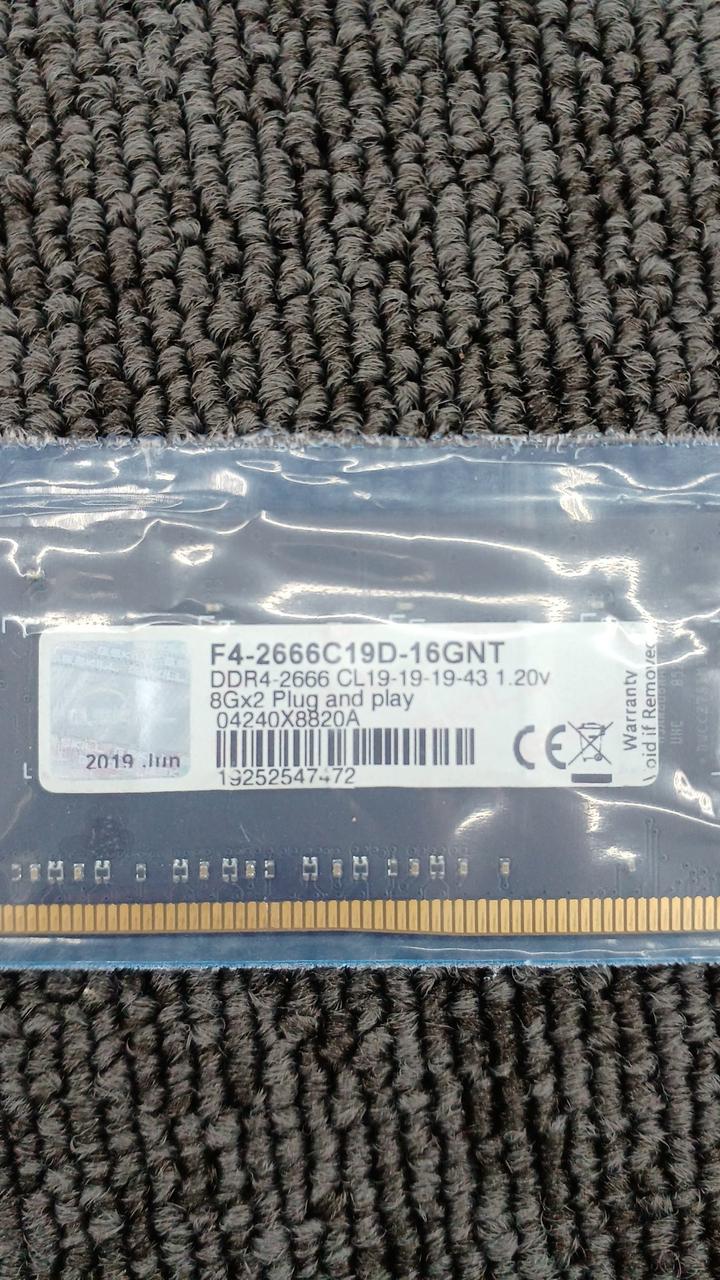 G.SKILL DDR4 Desktop Memory F4-2666C19D-16GNT