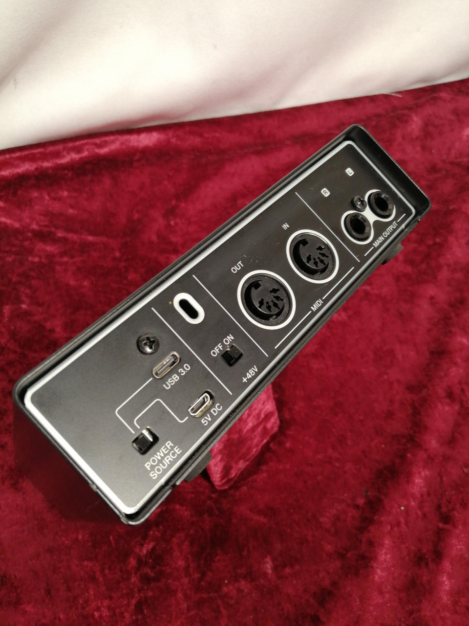 YAMAHA Audio Interface: URX22C