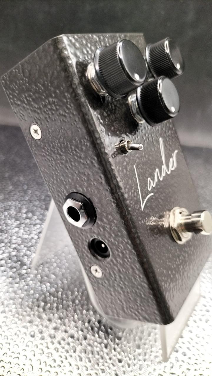 ギター virtues cult lander iss.3 VIRTUES Effects pedal: LANDER CULT LIMITED ISS.3 | BanzaiHobby