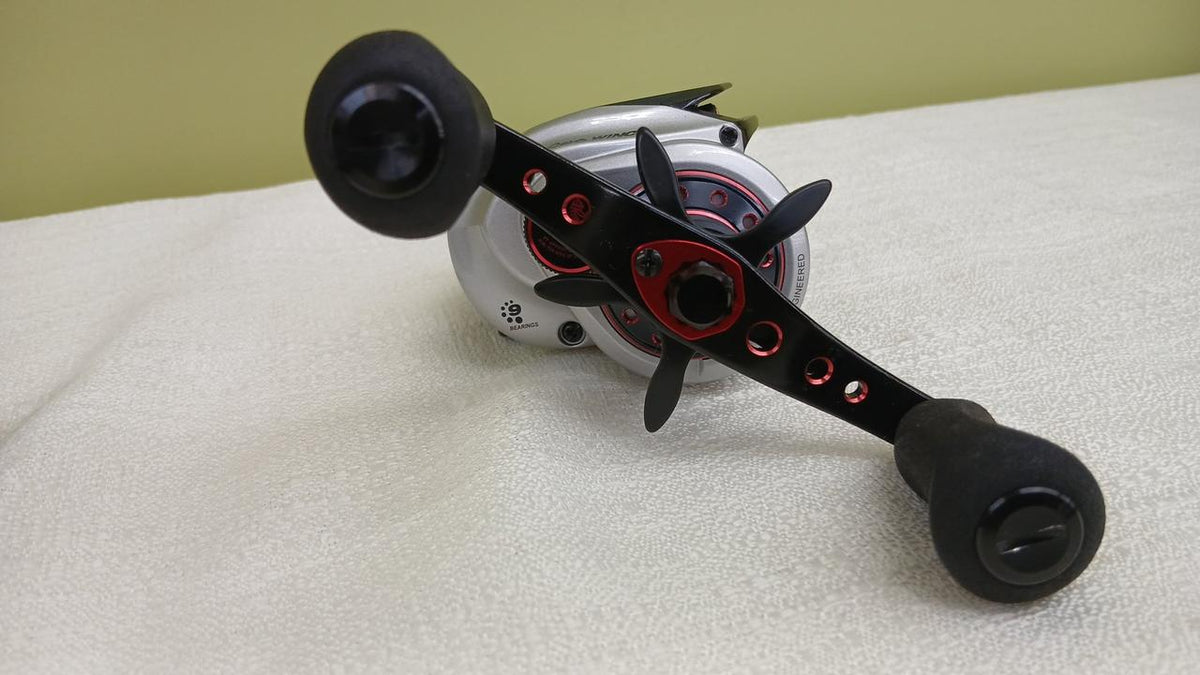 ABUGARCIA Baitcasting Reel REVO4 WINCH