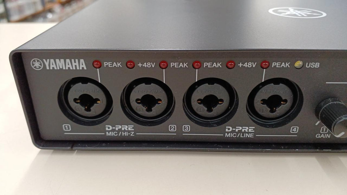 YAMAHA Audio Interface: URX44C