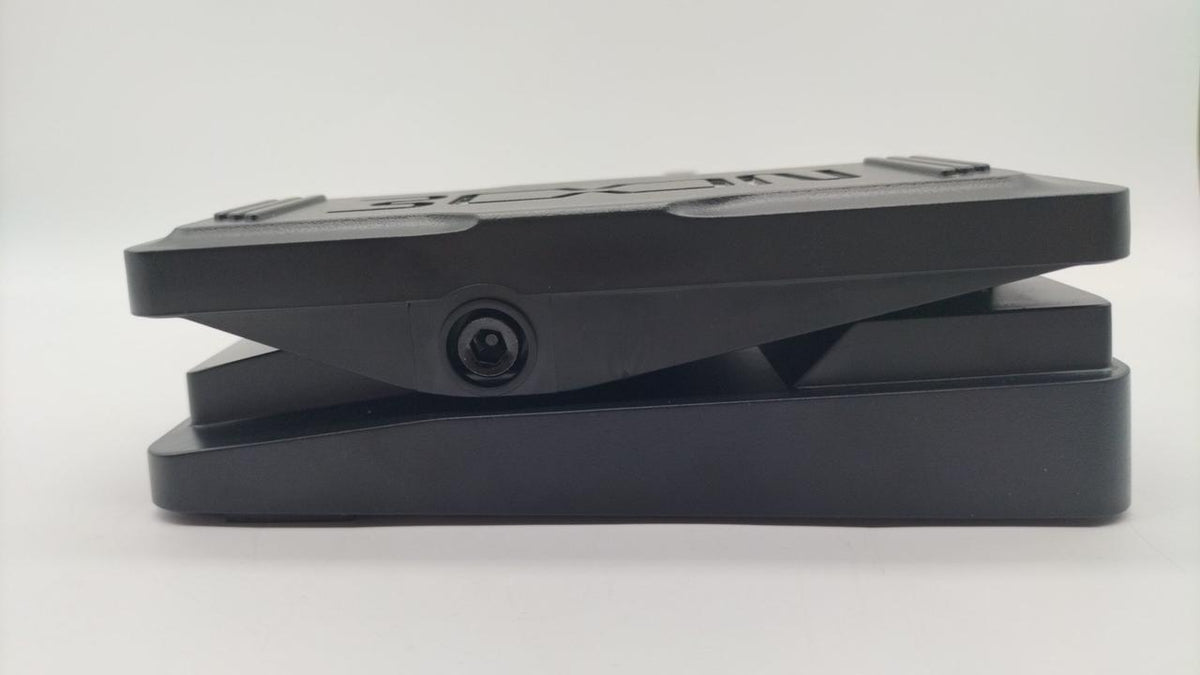 ZOOM Multi-Effects G1X FOUR