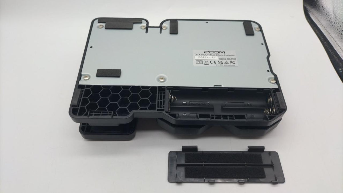 ZOOM Multi-Effects G1X FOUR