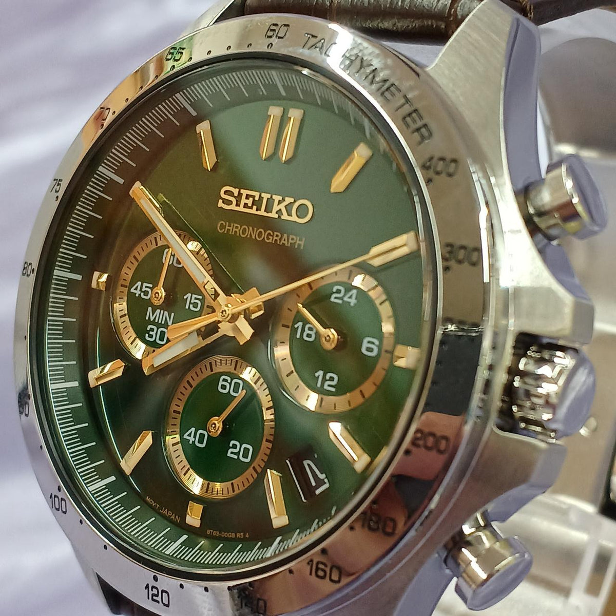 SEIKO Quartz Chronograph 8T63-00D0