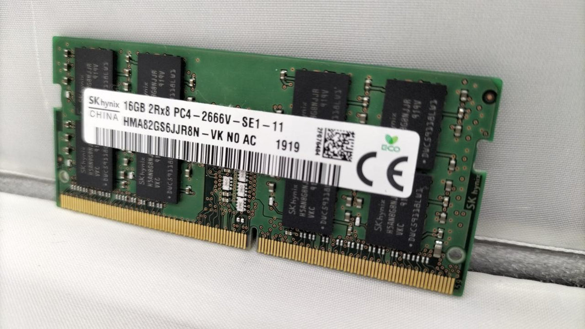 SK HYNIX DDR4 Memory HMA82GS6JJR8N-VK