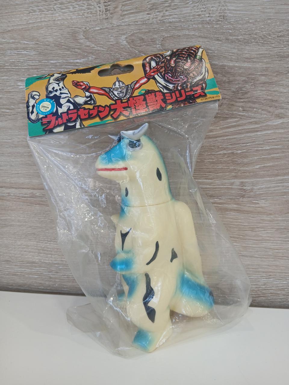 U.S.TOYS Eleking Soft Vinyl Ultraseven Giant Monster Series