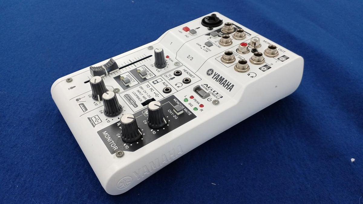 YAMAHA Mixer AG03