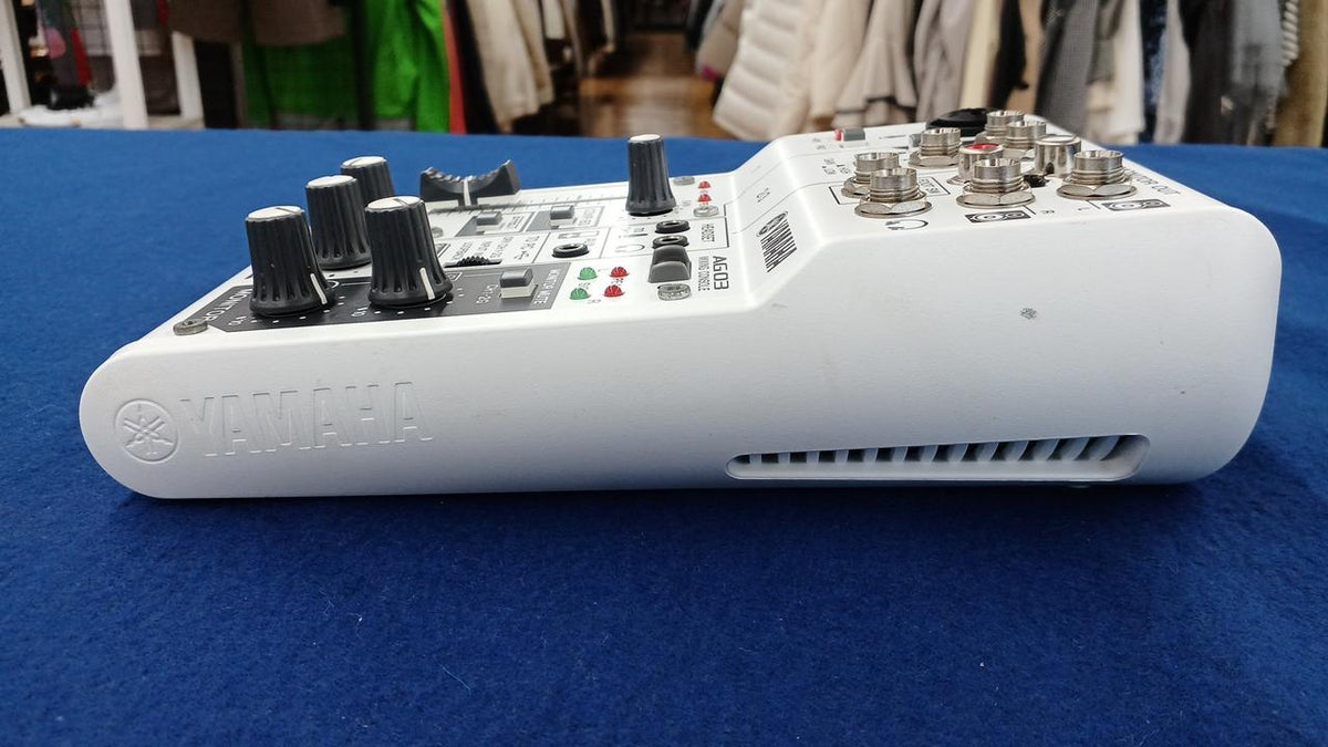 YAMAHA Mixer AG03