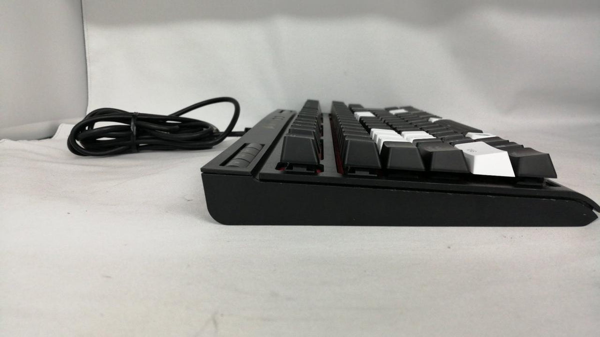 CORSAIR Gaming Keyboard RGB0037