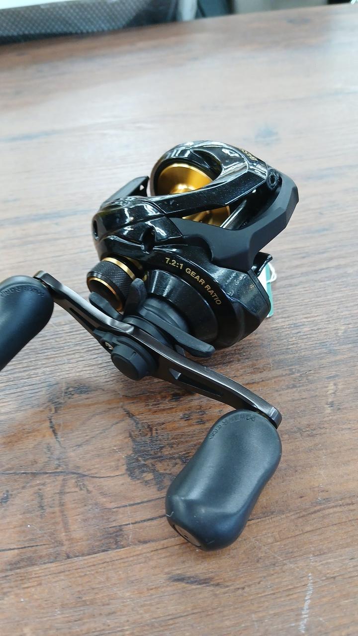 SHIMANO Baitcasting Reel BASS ONE XT150