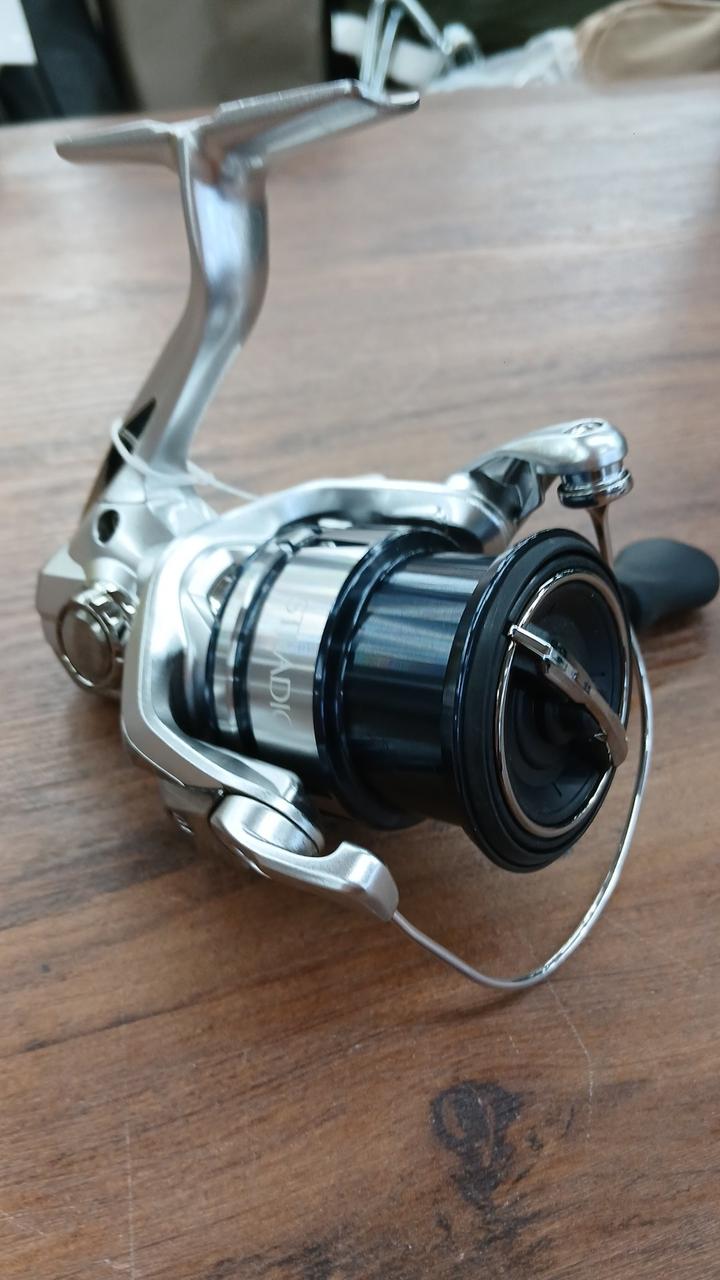 SHIMANO Spinning Reel 19 STRADIC 2500SHG