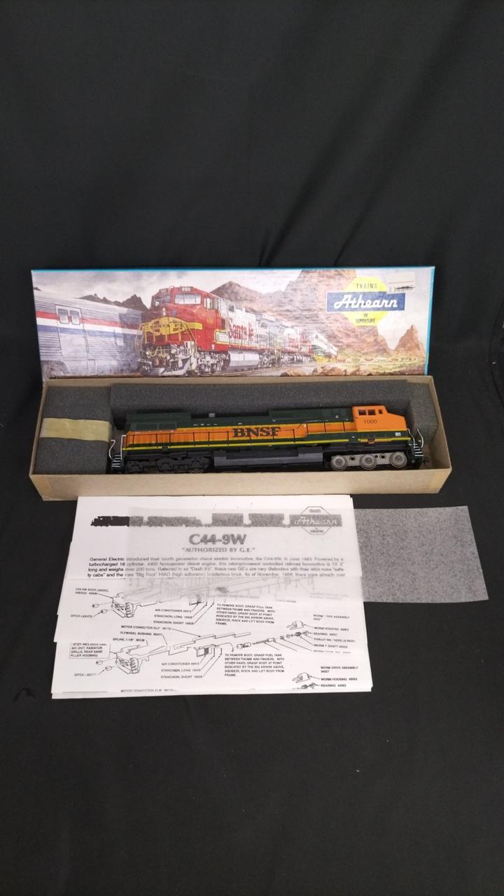 ATHEARN GE C44-9W Diesel Locomotive