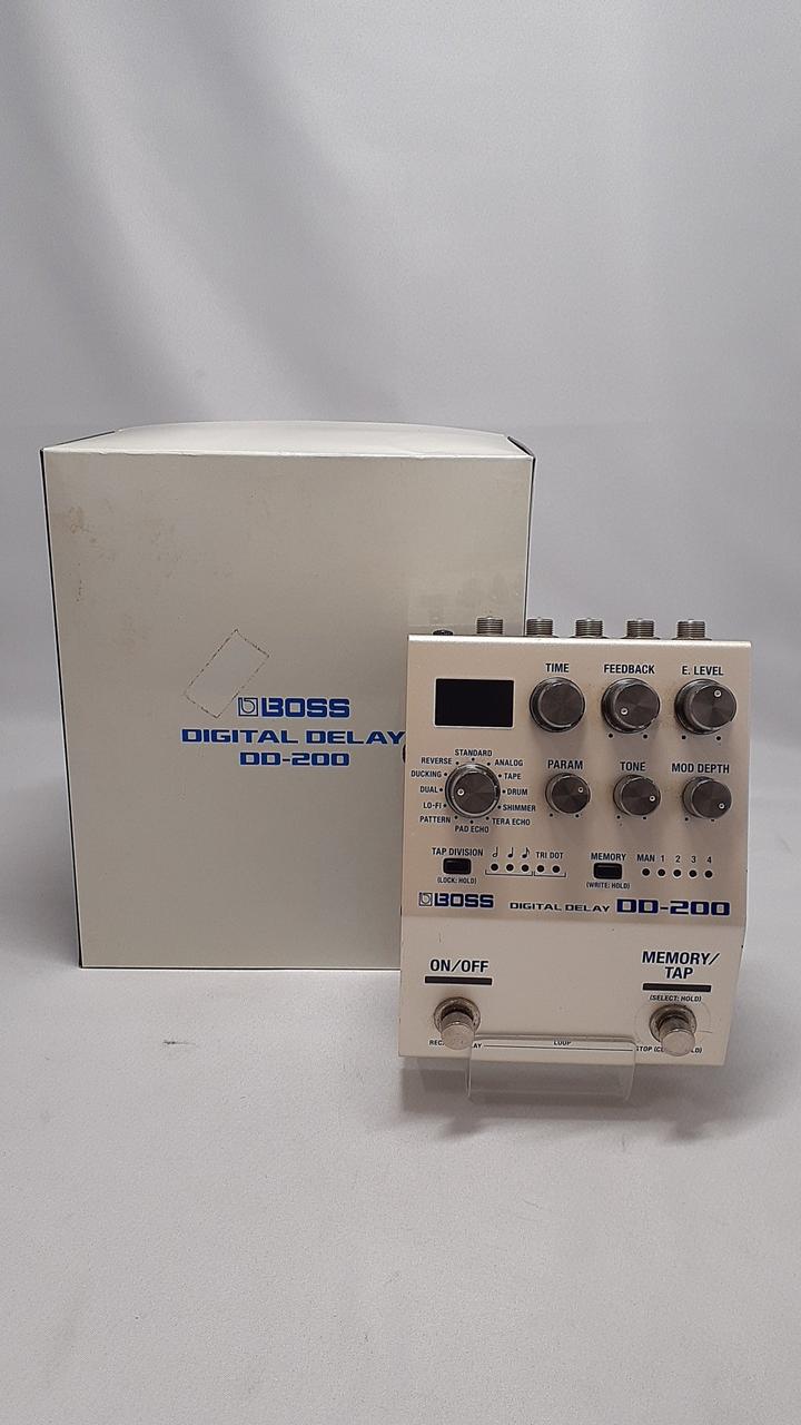BOSS Effects pedal DD-200