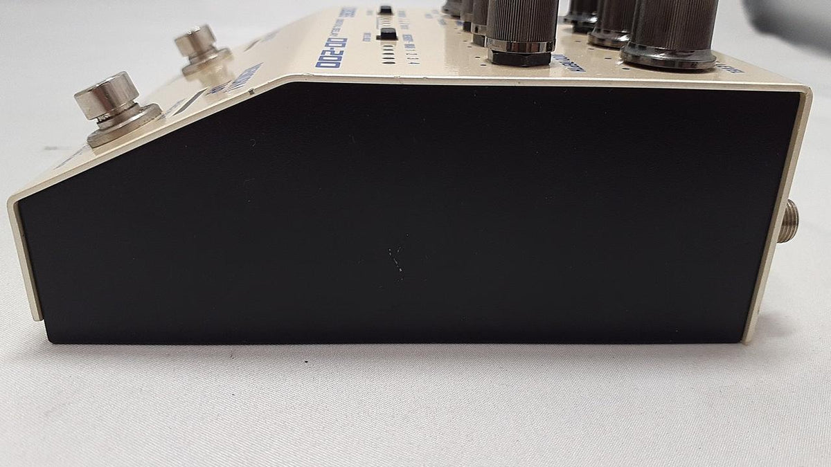 BOSS Effects pedal DD-200