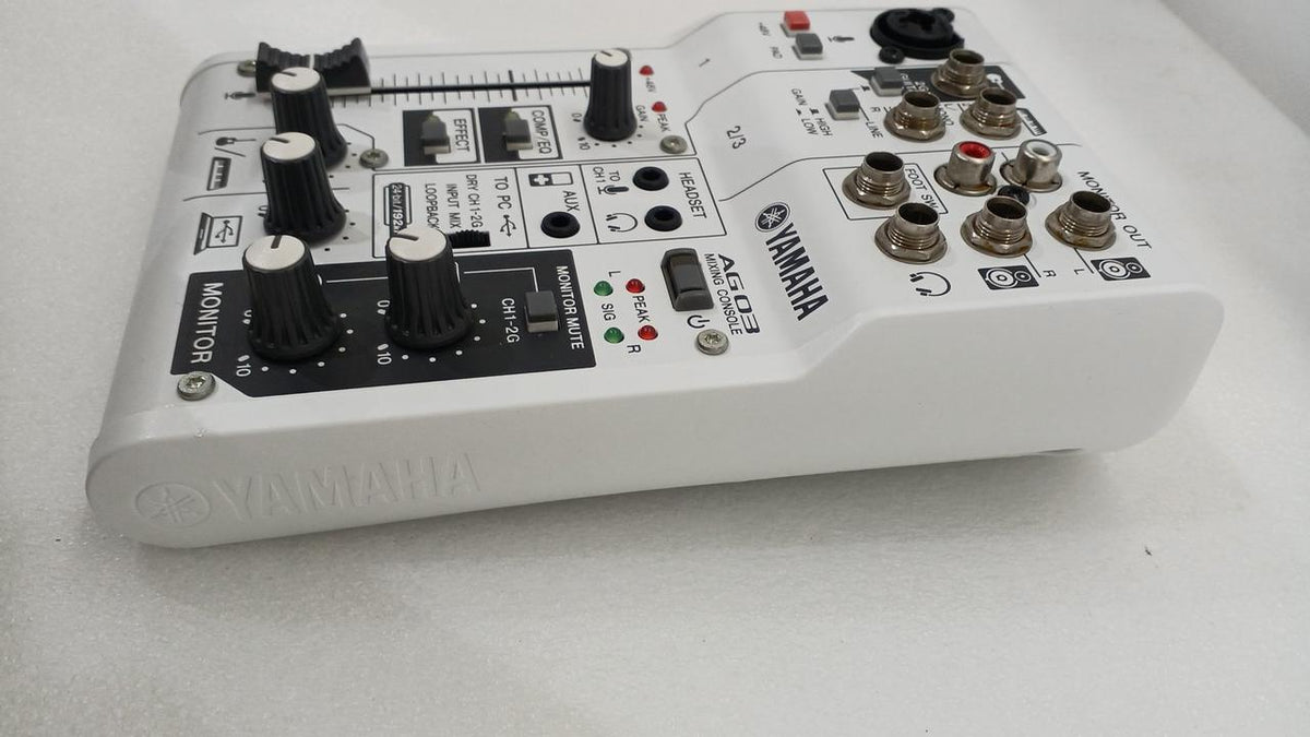 YAMAHA Mixer AG03