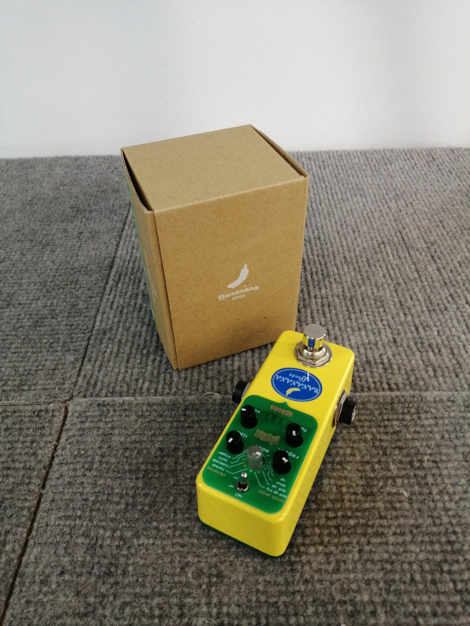 BANANANA EFFECTS Effects Delay AURORA
