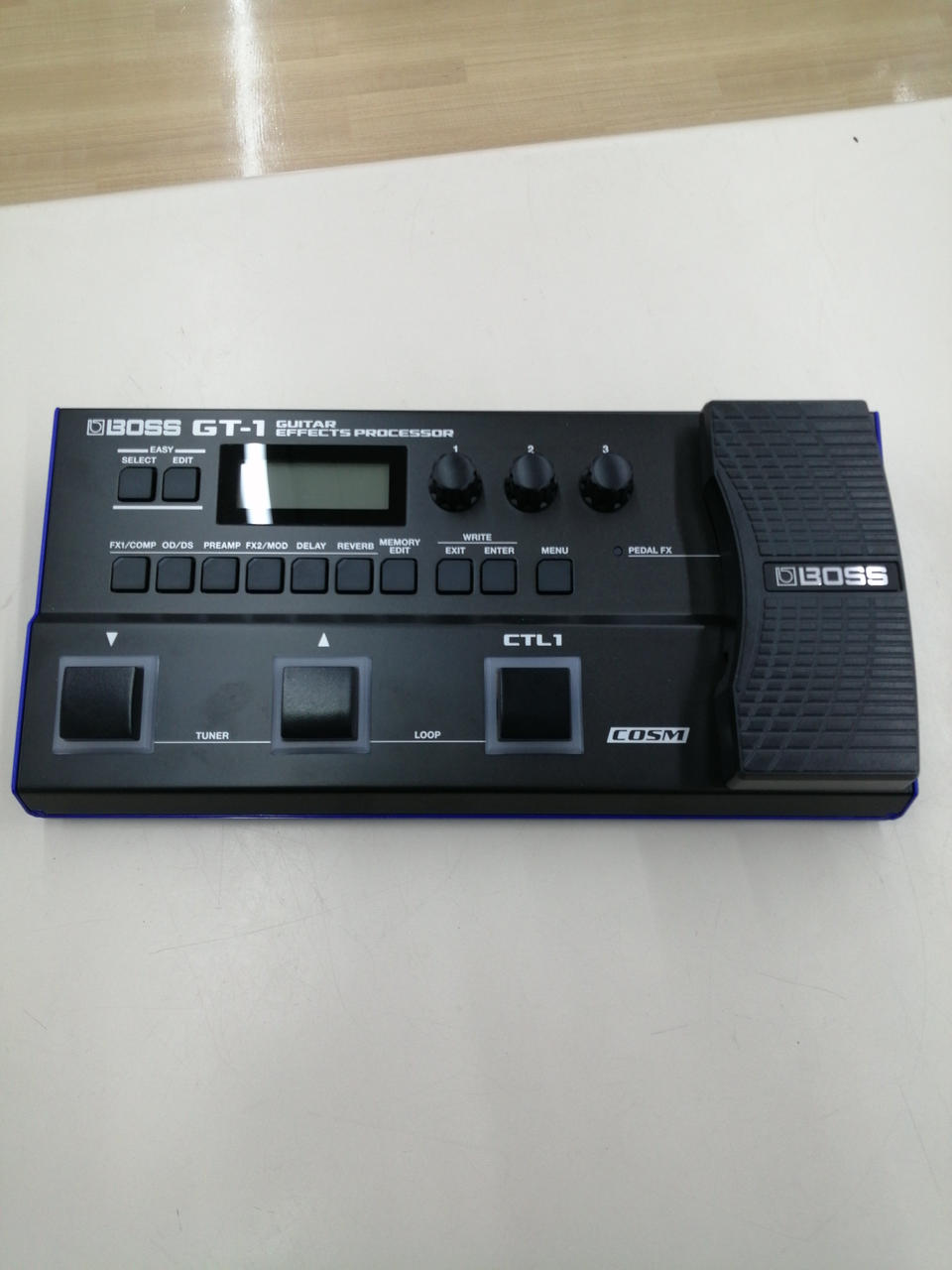 BOSS Multi-Effects GT-1