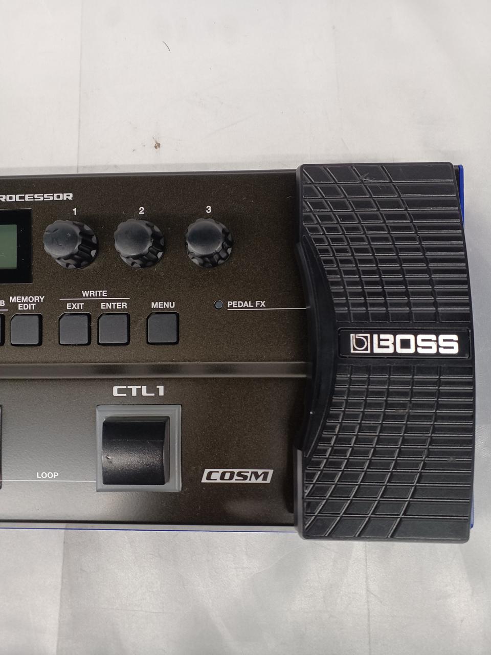 BOSS Multi-Effect Pedal (Body Only) GT-1