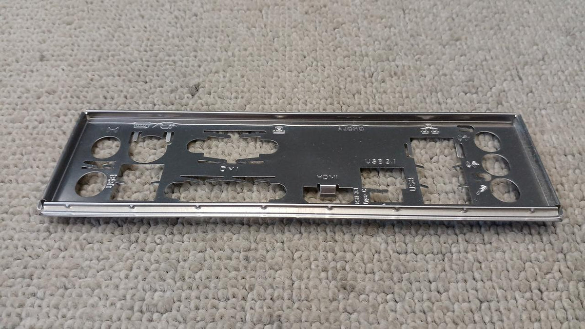 ASROCK Motherboard: Z39 PRO4