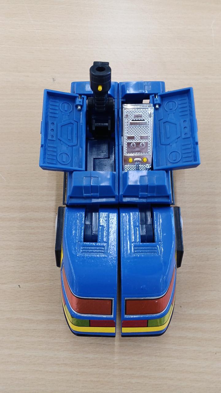 Dengeki Sentai Changeman Chogokin Change Robo DX GC-28