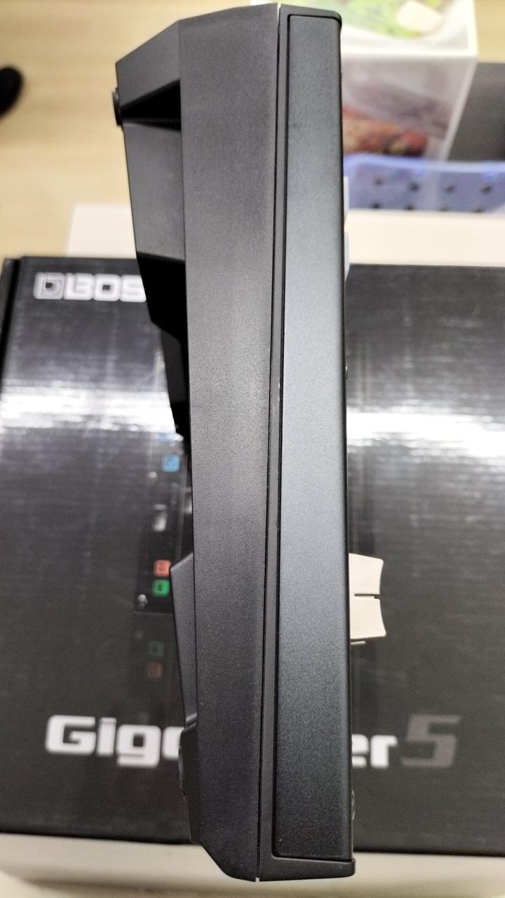 BOSS Streaming Mixer GCS-5