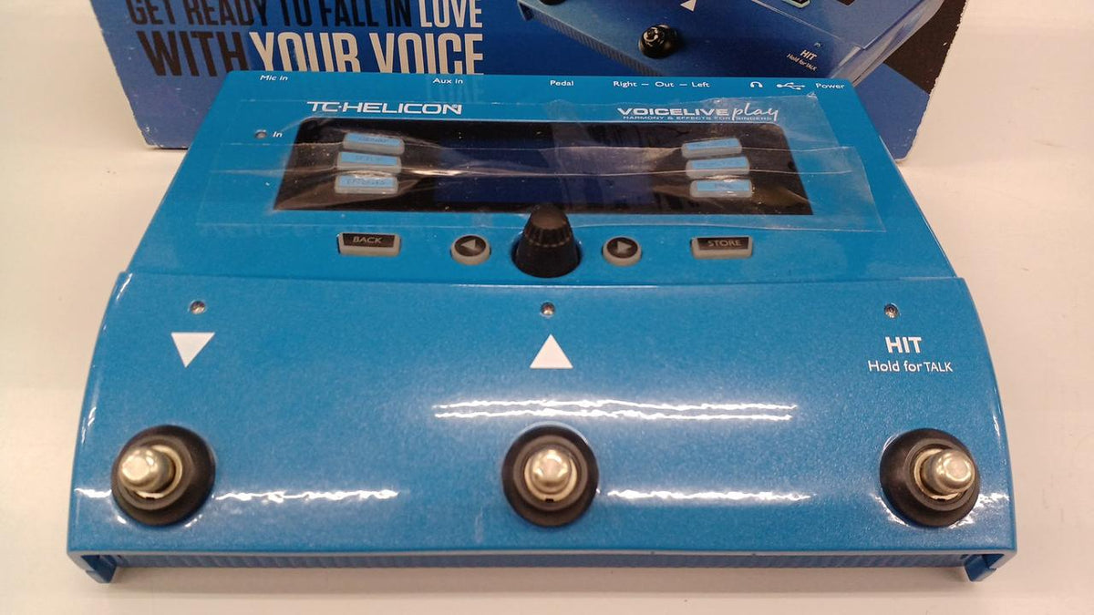 TC-HELICON Vocal Effects Pedal VOICELIVEPLAY