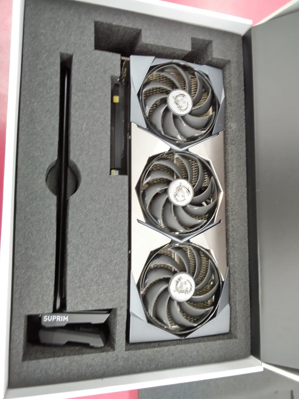 MSI Graphics Board: GEFORCE RTX 3070 TI SUPRIM X8G