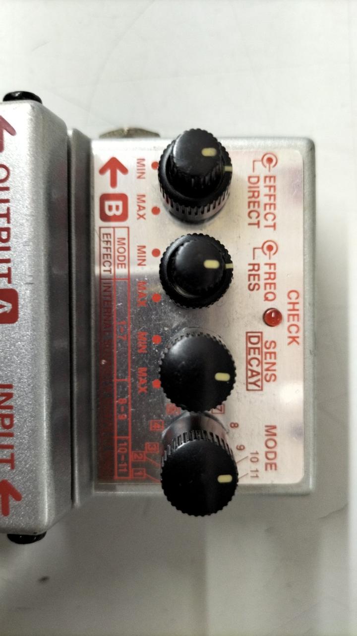 BOSS Bass Synth Effector SYB-3