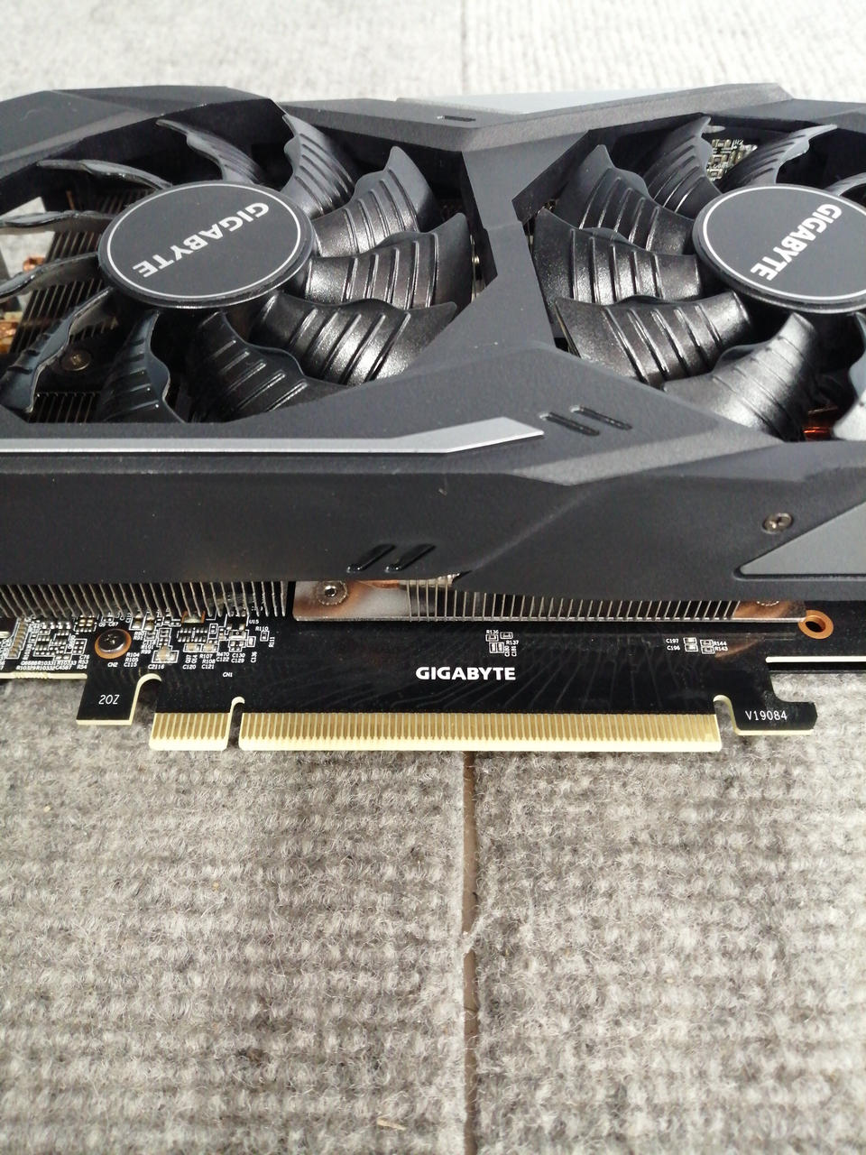 GIGABYTE Graphics Board RTX2070SUPER