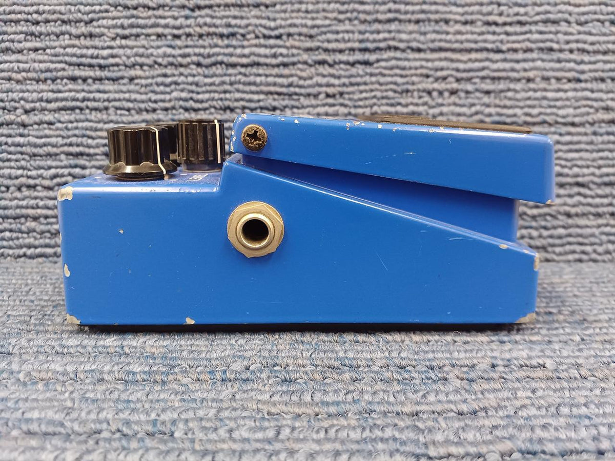 BOSS Effects pedal CS-2
