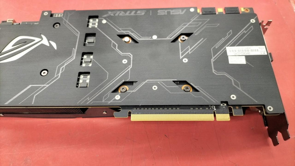 ASUS Graphics Board: STRIX GEFORCE GTX 1070-08G
