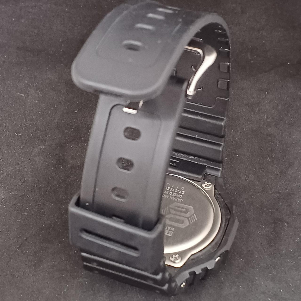 CASIO G-SHOCK GA-2100RC