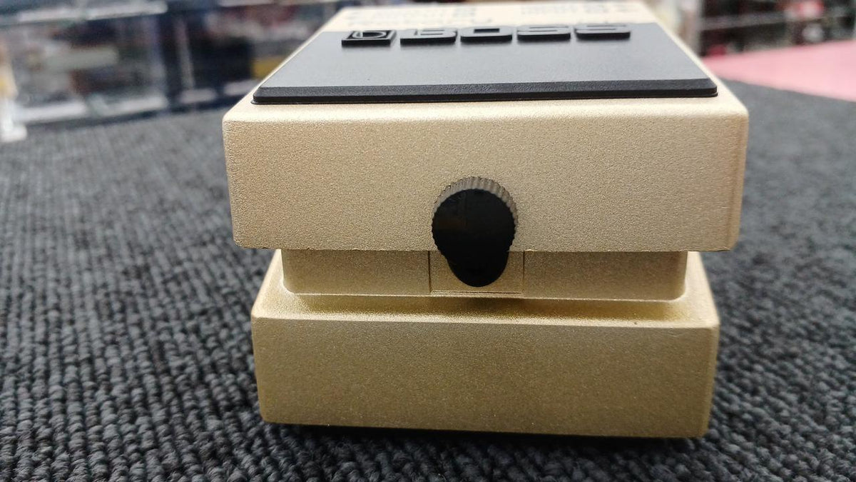 BOSS Effects pedal RT-2