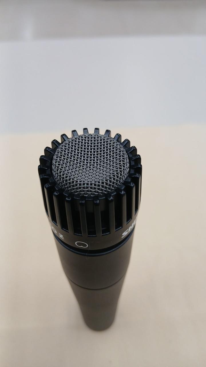 SHURE Dynamic Microphone SM57