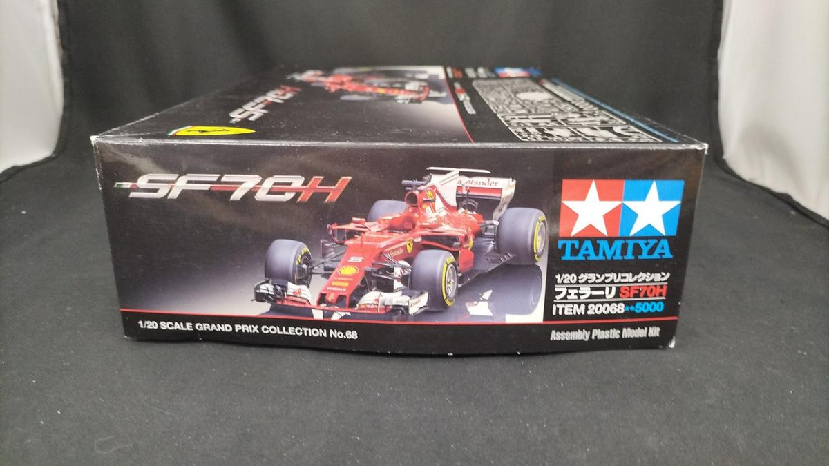 TAMIYA Ferrari SF70H 1/20