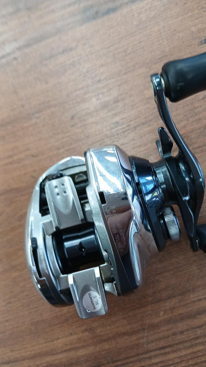 SHIMANO Baitcasting Reel 19 ANTARES HG LEFT