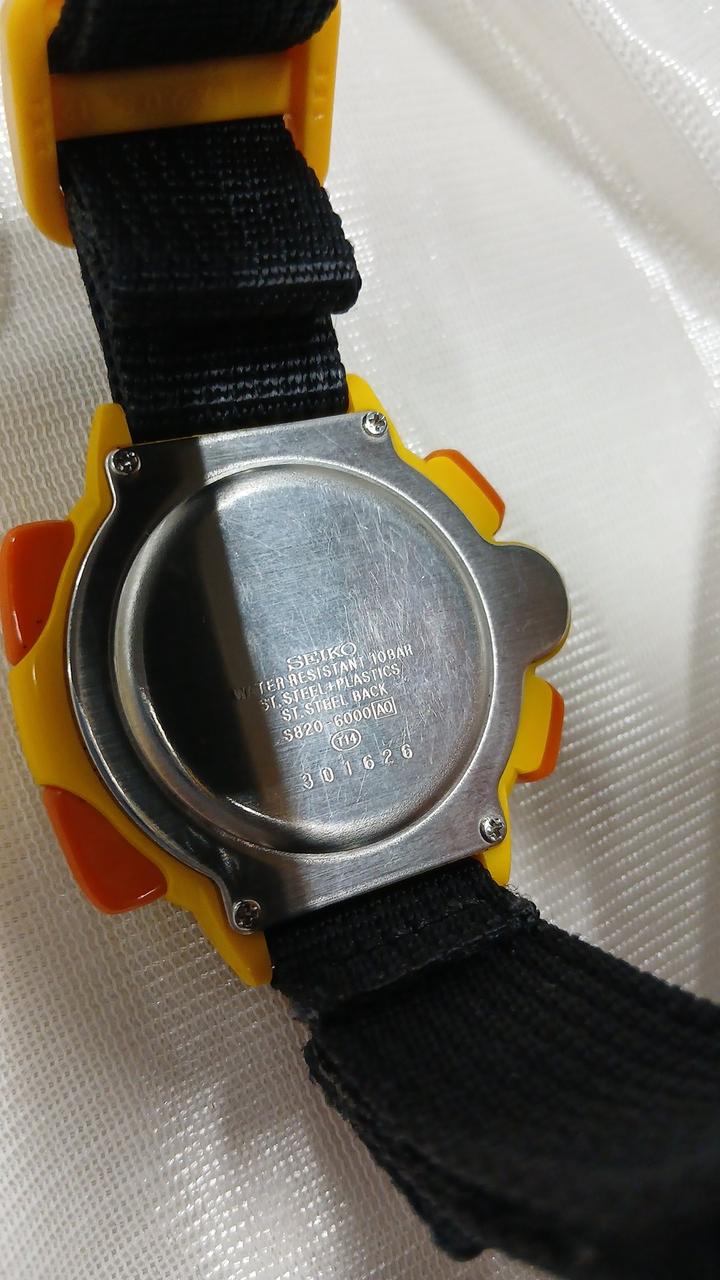 SEIKO [NET Exclusive] High-Performance Digital Watch for Winter Sports SKI THERMO (S820-6000)