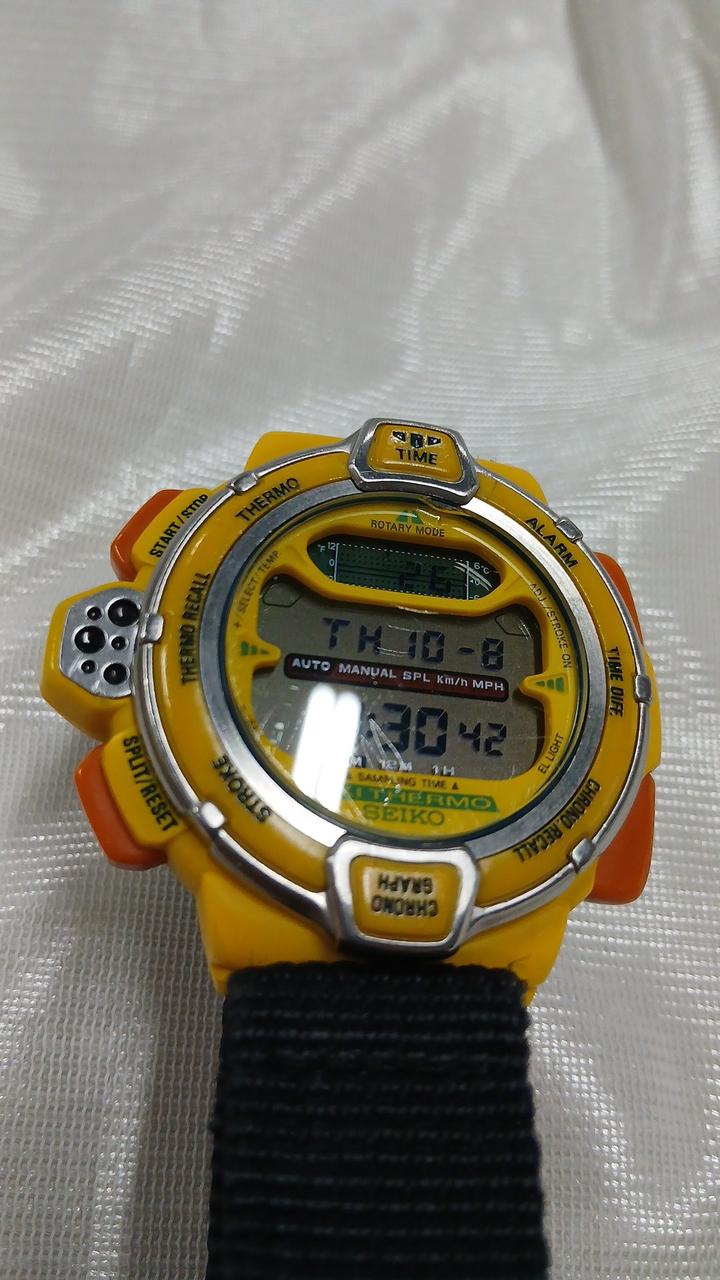 SEIKO [NET Exclusive] High-Performance Digital Watch for Winter Sports SKI THERMO (S820-6000)