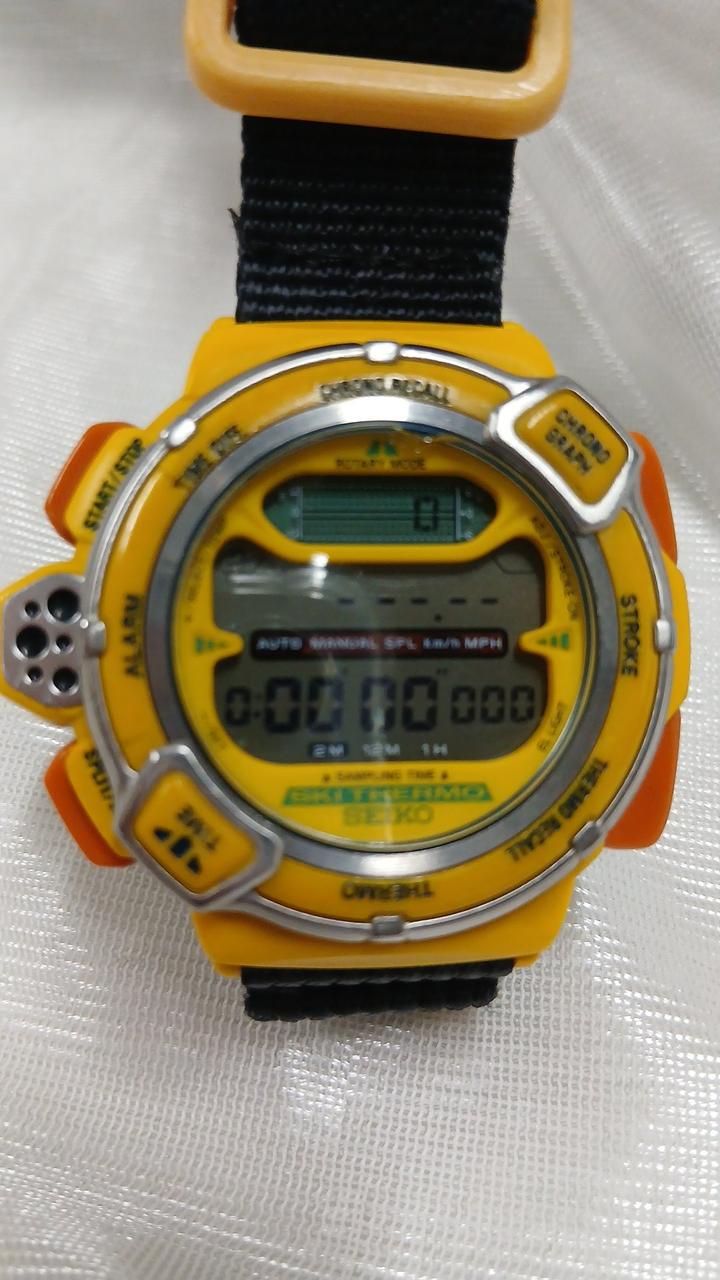 SEIKO [NET Exclusive] High-Performance Digital Watch for Winter Sports SKI THERMO (S820-6000)