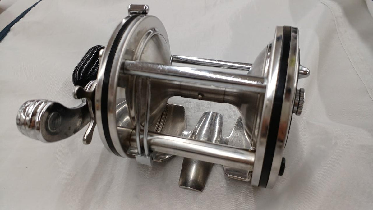 OLYMPIC Vintage Double-Axis Reel DOLPHIN400LW-II