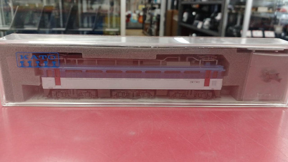 KATO N Gauge EF81 500 Series JR Freight Color (Blue/White)