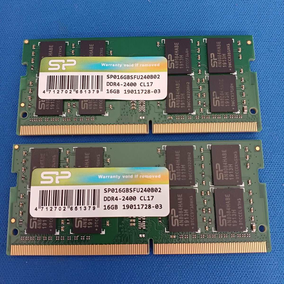 SP Memory for Notebook PCs / DDR4-2400 CL17 DDR4-2400 CL17
