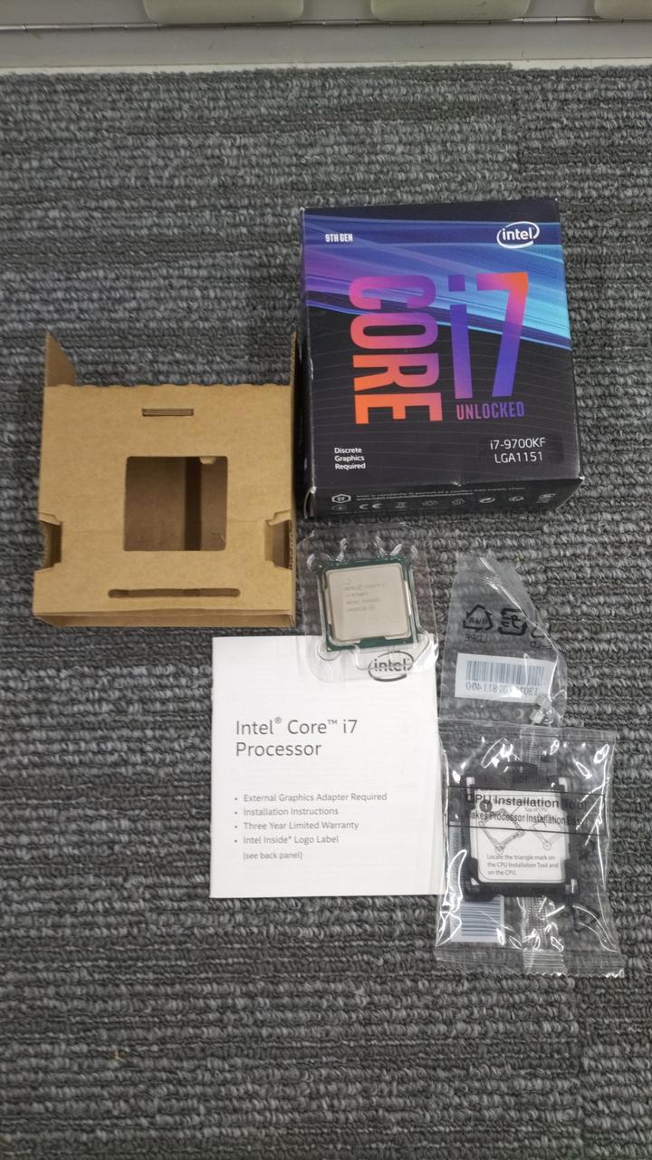 INTEL CPU CORE　I7-9700KF