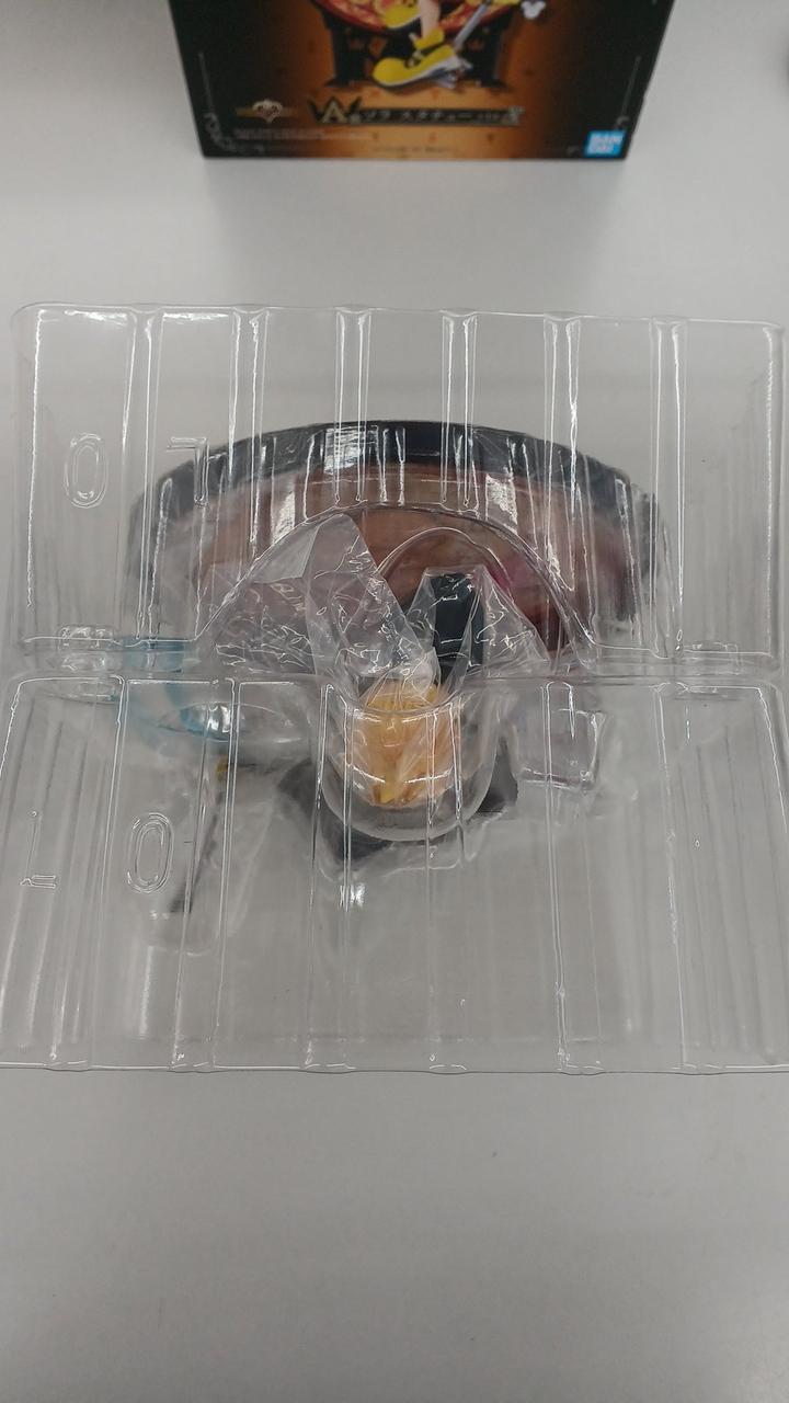 BANDAI Ichiban Kuji Kingdom Hearts Last One Prize Roxas Statue & A Prize Sola Statue