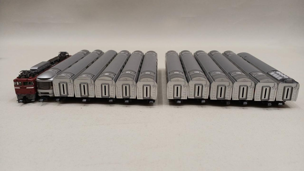 TOMIX JR E26 Series 'Farewell Cassiopeia' Set