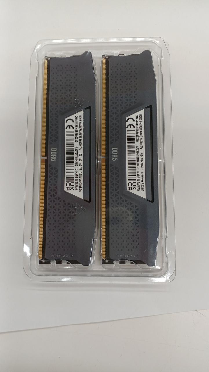 CORSAIR DDR5 Memory CMK64GX5M2B5600Z40