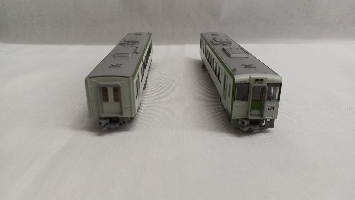 KATO N Gauge KiHa 111-100 + KiHa 112-100 2-Car Basic Set